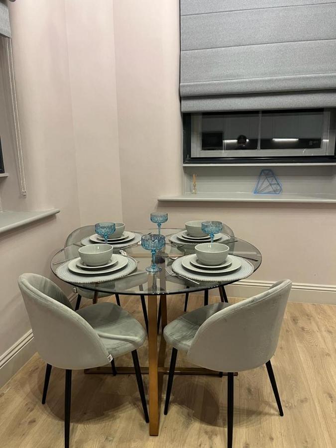 M1 City Centre 3 Bed 3 Bath Luxe Penthouse Manchester Kültér fotó