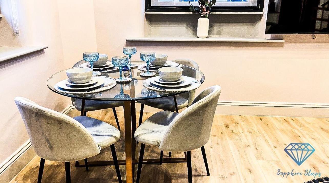 M1 City Centre 3 Bed 3 Bath Luxe Penthouse Manchester Kültér fotó