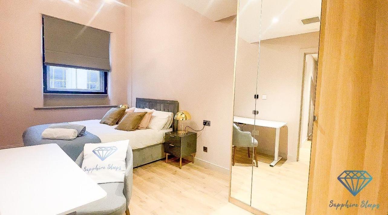 M1 City Centre 3 Bed 3 Bath Luxe Penthouse Manchester Kültér fotó