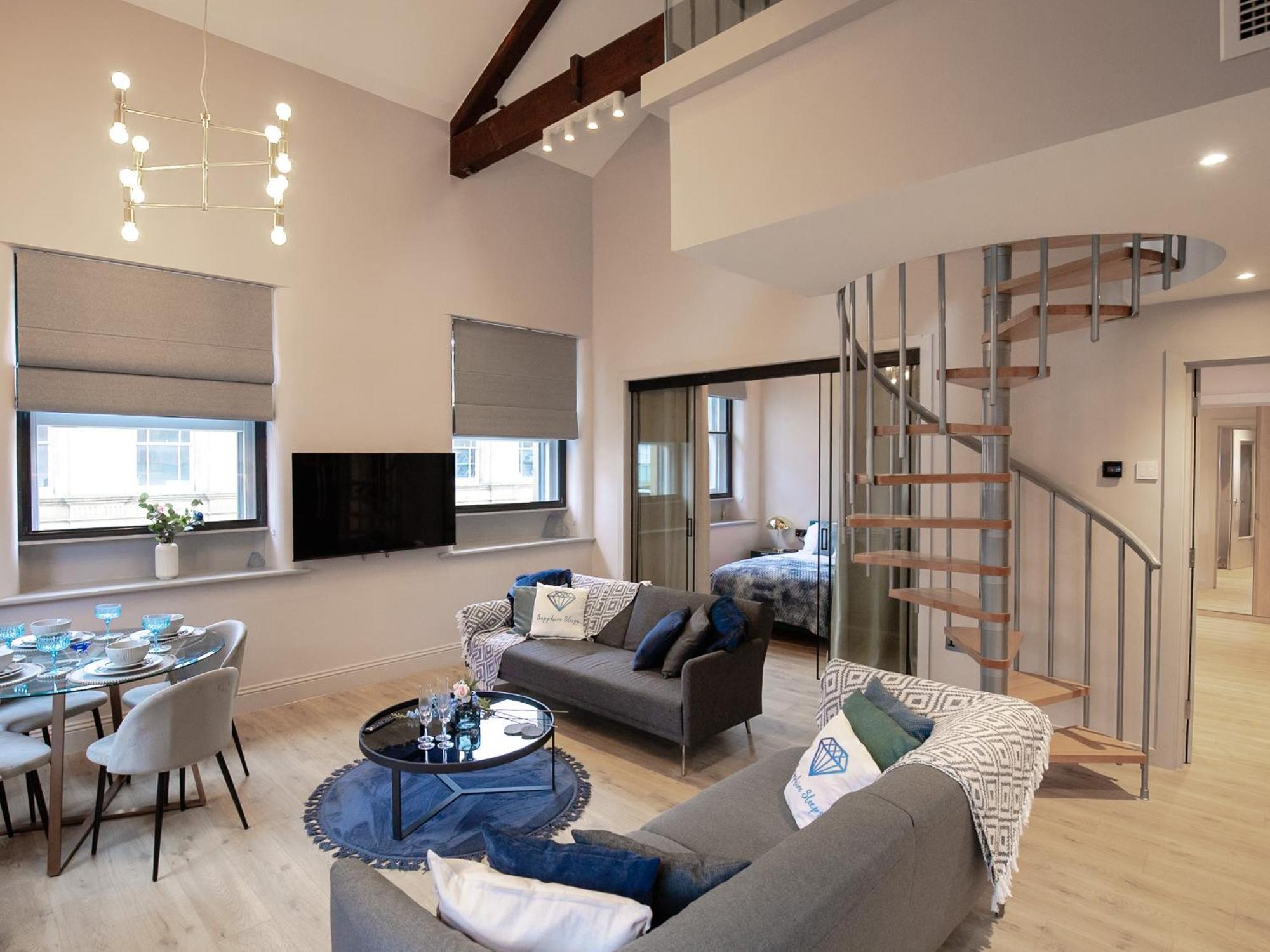 M1 City Centre 3 Bed 3 Bath Luxe Penthouse Manchester Kültér fotó